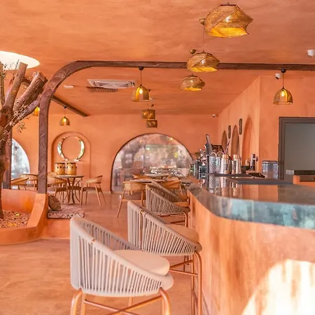 Inone Mucho Selection גומבט