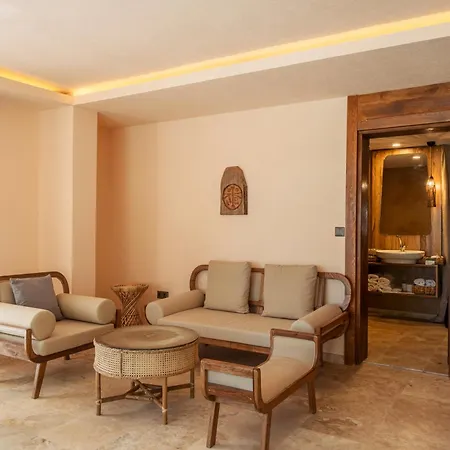 מלון Inone Mucho Selection