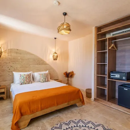 Inone Mucho Selection Hotell 4*