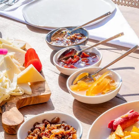 מלון Inone Mucho Selection