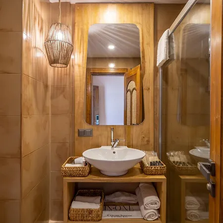 מלון Inone Mucho Selection