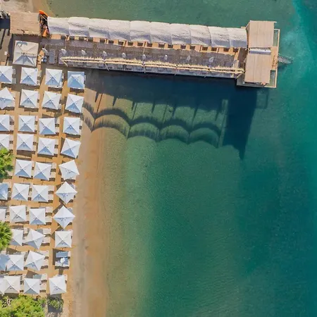 Inone Mucho Selection מלון 4*