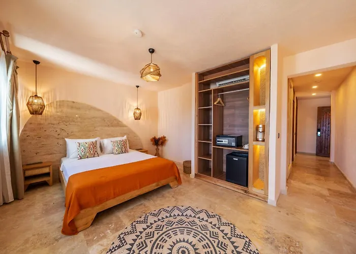 Inone Mucho Selection