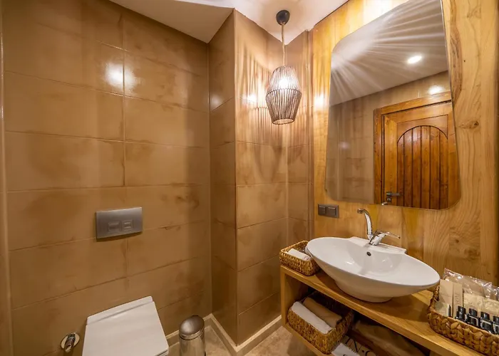 Inone Mucho Selection Hotell 4*