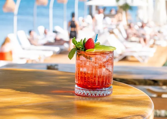 Hotell Inone Mucho Selection 4*